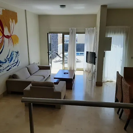 Vakantiehuis Amarilla Golf *