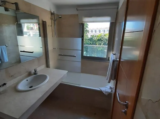 Amarilla Golf * Сан Мигель